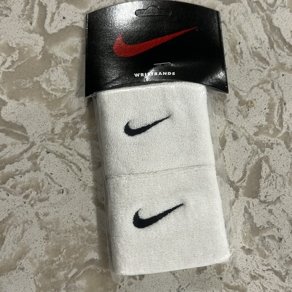 Nike Swoosh Wristbands – 2.5” - Picture 2 of 3